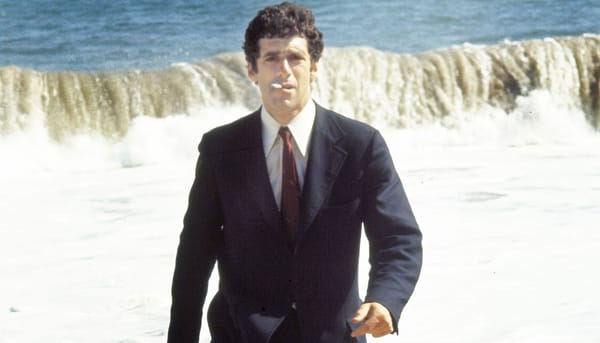 Elliott Gould in The Long Goodbye